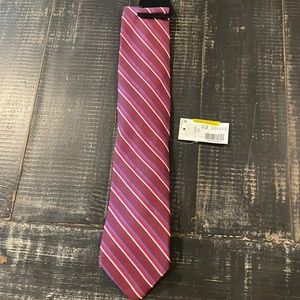 Men’s Roundtree and Yorke all silk new with tags maroon